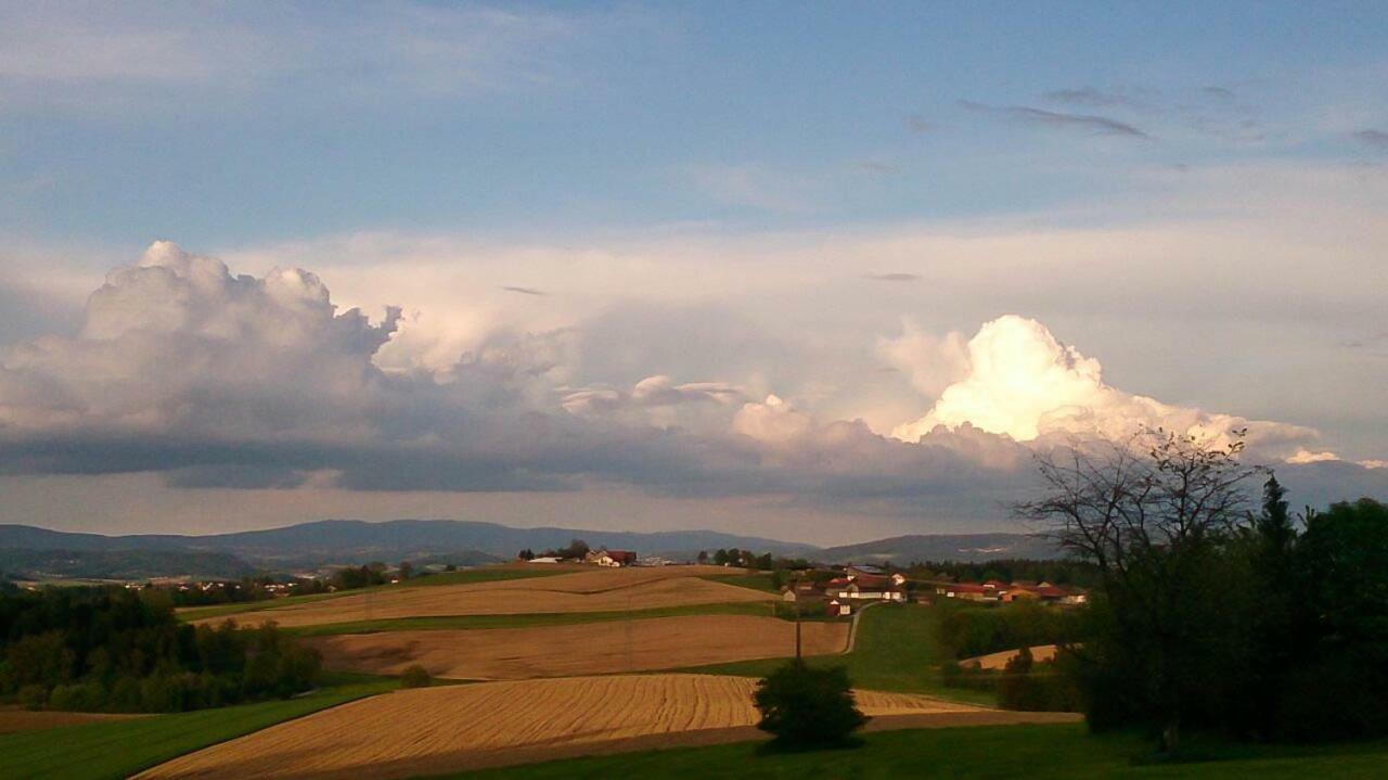 Ferienwohnung Im Bayerischen Wald Tittling Buitenkant foto